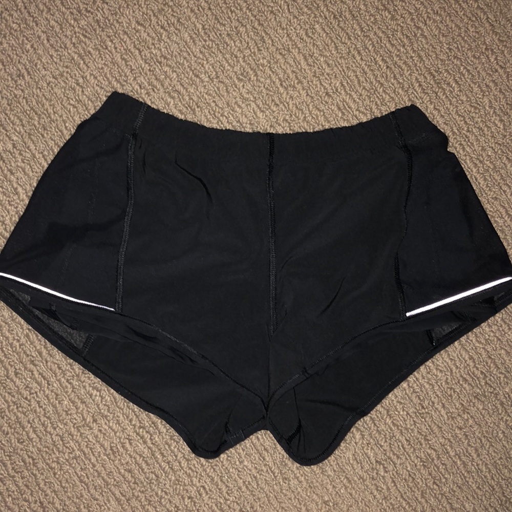 Lulu lemon shorts size 6